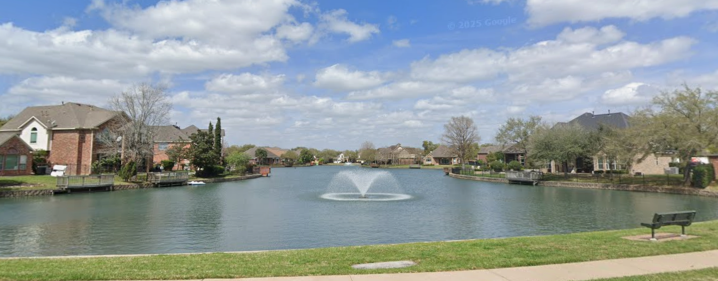 Screenshot from 2025-10-25 21-56-55