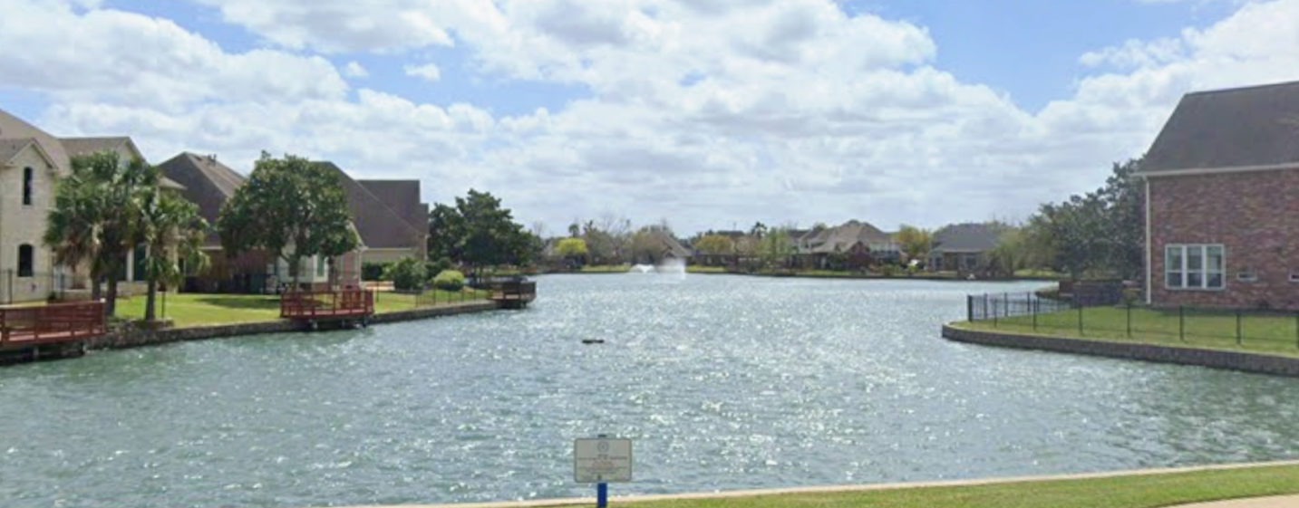 Screenshot from 2025-10-25 21-59-29